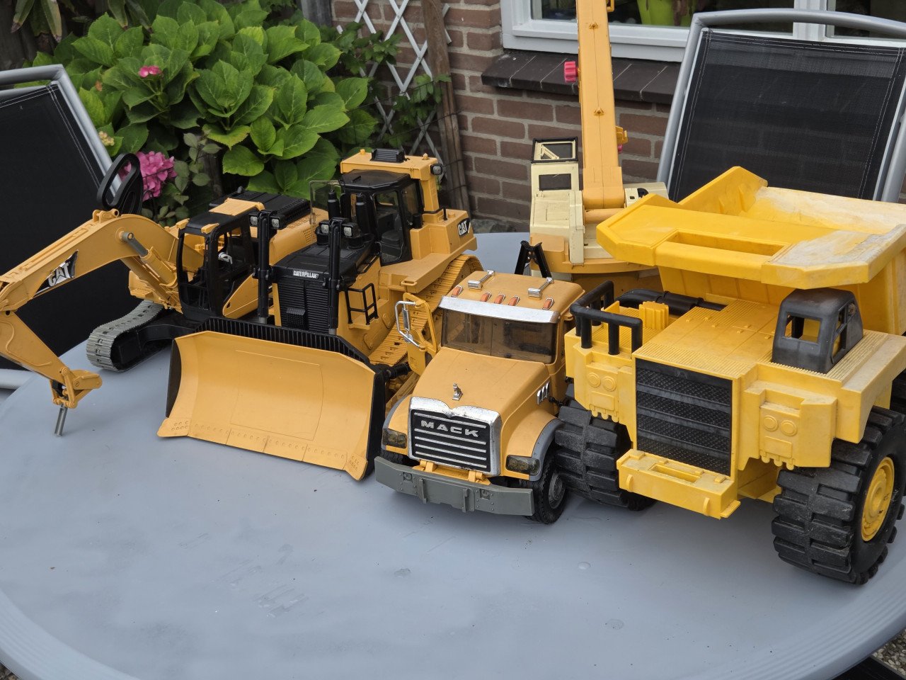 Bruder Mack kraanwagen