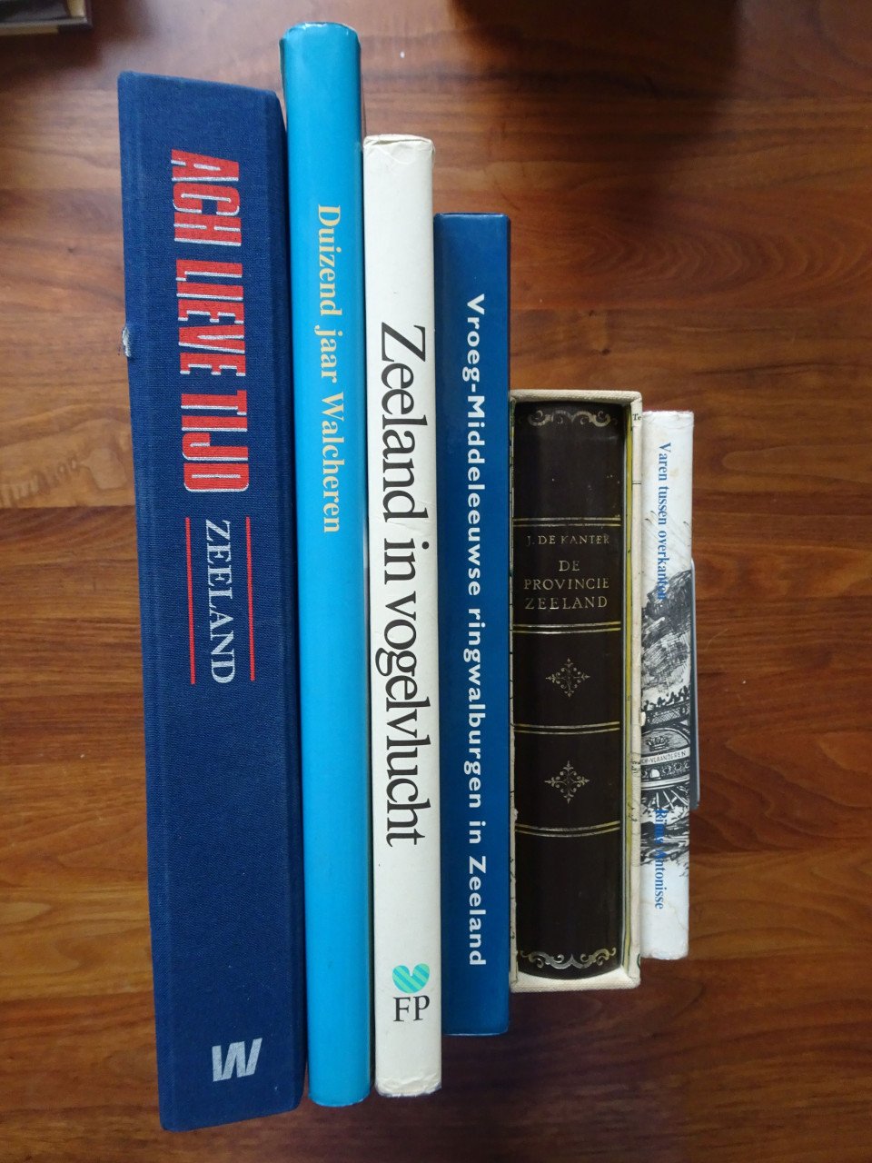 6 Boeken over de geschiedenis van Zeeland.