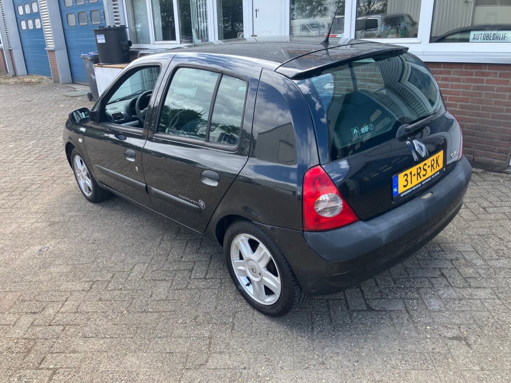 Renault Clio 1.2-16v excitement