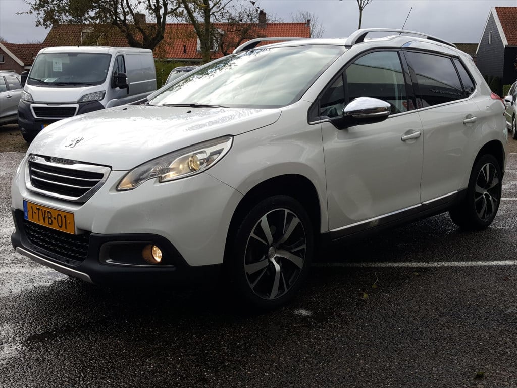Peugeot 2008 1.6 vti 120pk allure navigatie | trekhaak | cruise & climate c