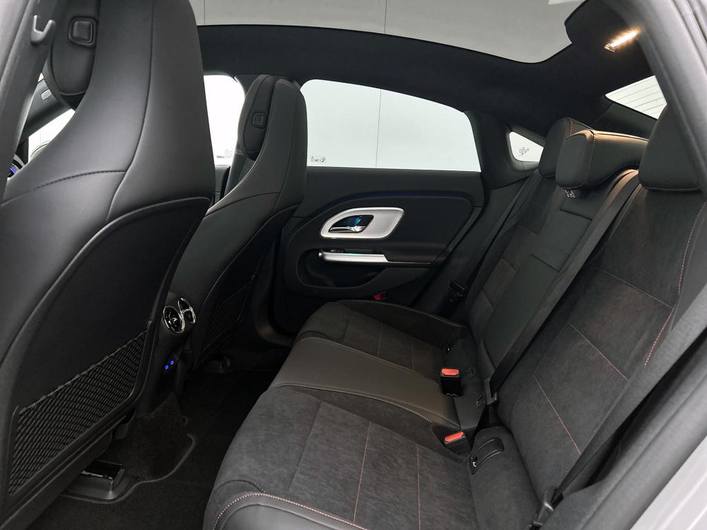 Mercedes-Benz Cla 250+ business solution amg 85.5 kwh | premium pakket | wi