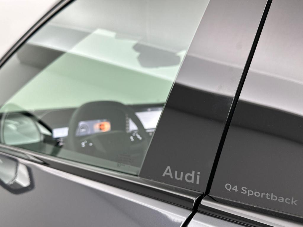 Audi Q4 Sportback E-tron s edition e-tron 45 82 kwh 210 kw / 286 pk sportba