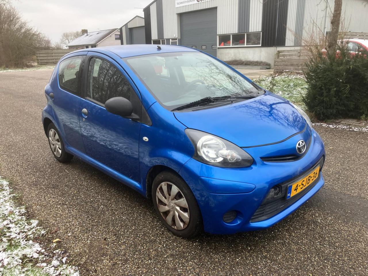 Toyota Aygo 1.0