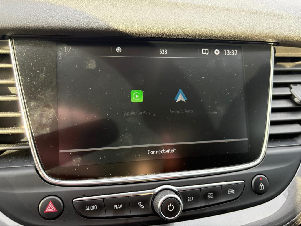 Opel Grandland X 1.2 turbo business executive