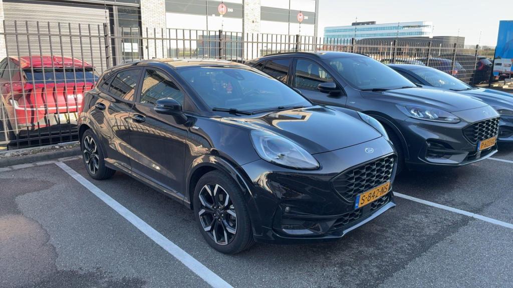 Ford Puma 1.0 ecoboost hybrid st-line x