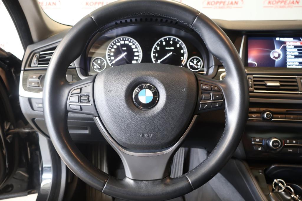 BMW 5 Serie 528i high executive dealer oh, carplay, pano, keyless, led, hea