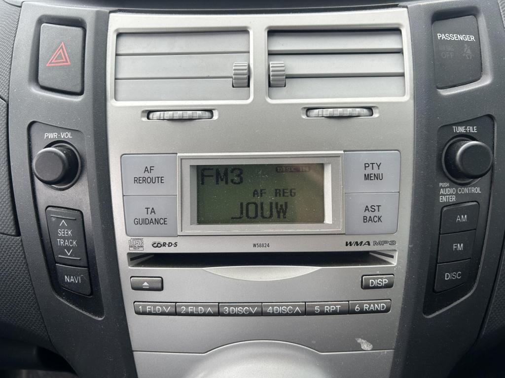 Toyota Yaris 1.3 vvti sol mmt automaat