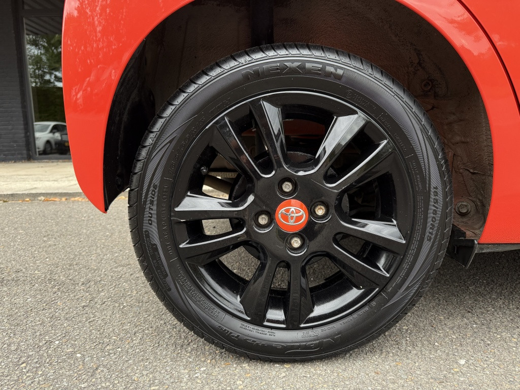 Toyota Aygo 1.0 vvt-i x-clusiv
