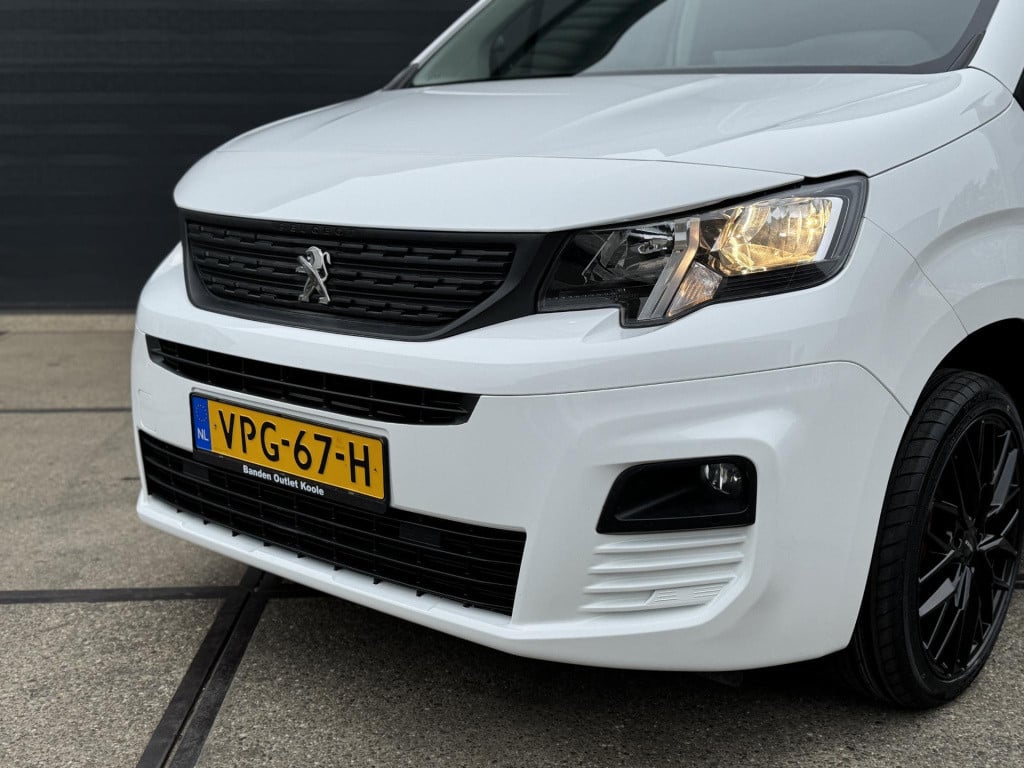 Peugeot Partner 1.5 bluehdi premium airco / cruise controle / navi / 105 pk