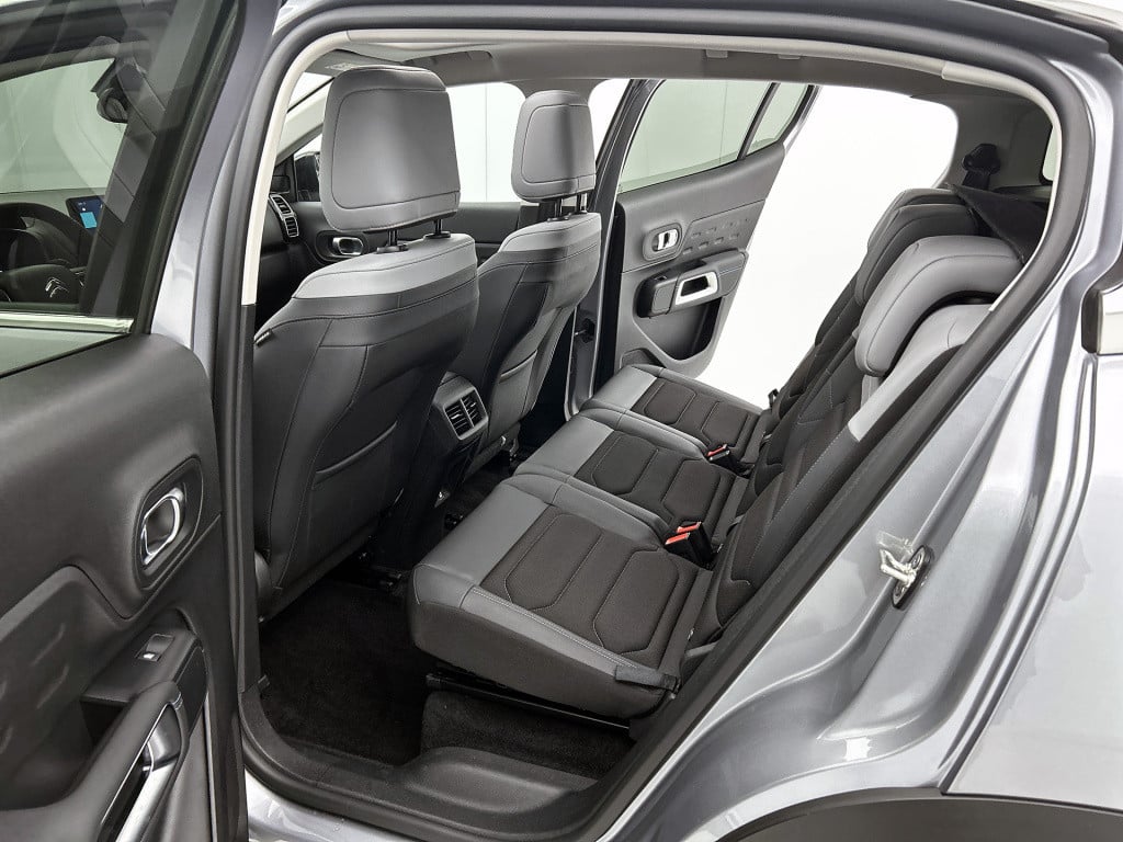 Citroen C5 Aircross 1.6 plug-in hybrid 225 business plus | rijklaar |