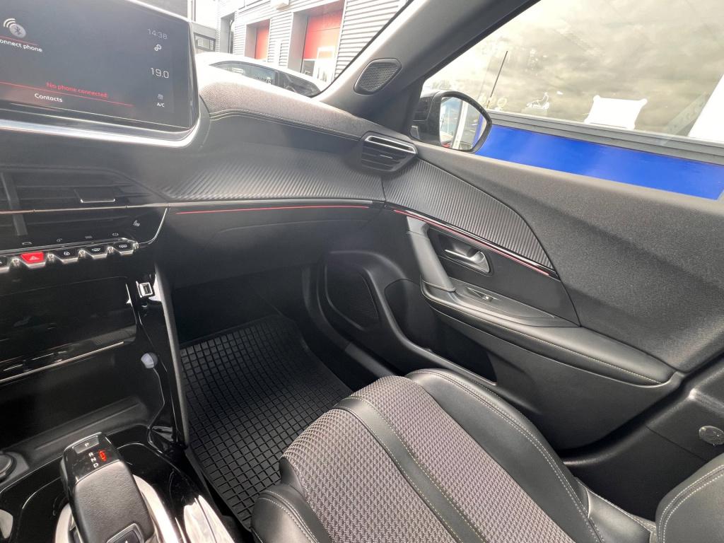 Peugeot 2008 1.2 puretech gt automaat, elektr. panodak enz....