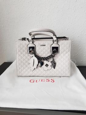 Guess tas