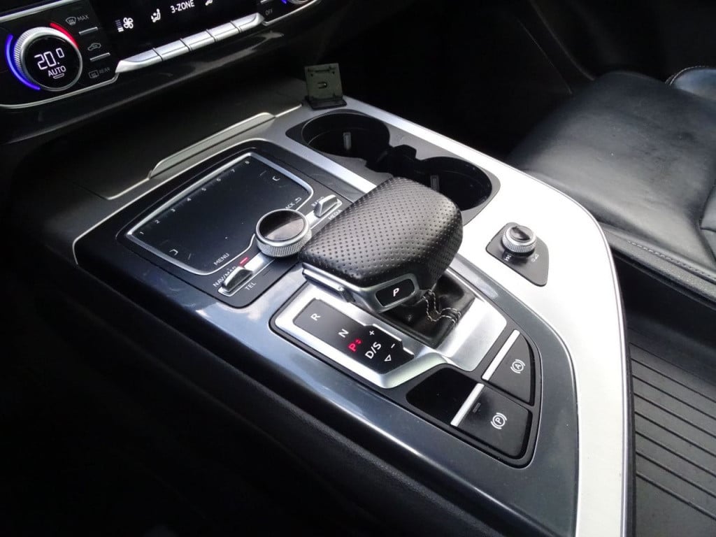 Audi Q7 3.0 tdi e-tron quattro sport s-line | pano | 22"