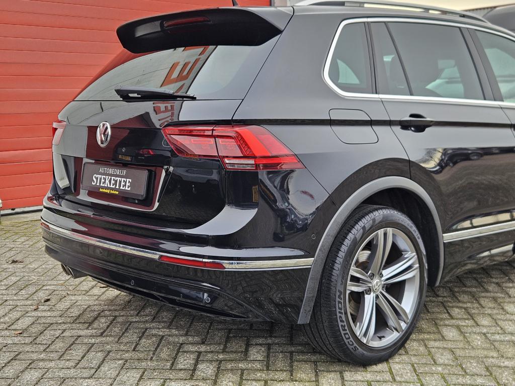 Volkswagen Tiguan 1.5 tsi act highline business r | pano | acc