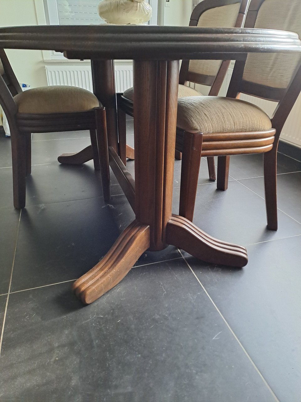 Massief eiken houten eethoek + 4 stoelen