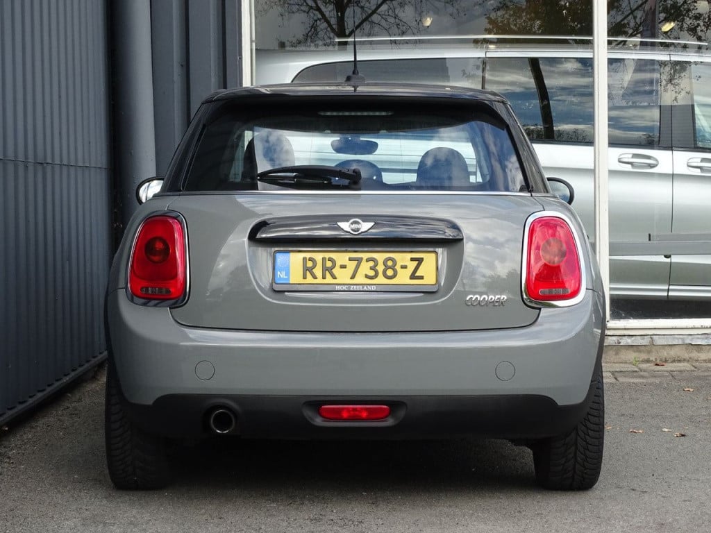Mini Cooper mini 1.5 business | navi | bluetooth | 16"