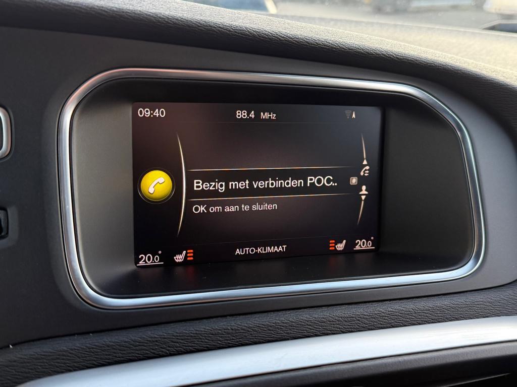 Volvo V40 2.0 t4 business sport r-design 190 pk