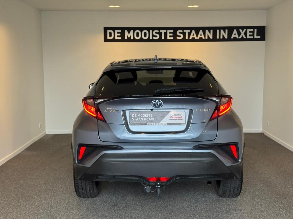 Toyota C-hr 1.8 hybrid business plus