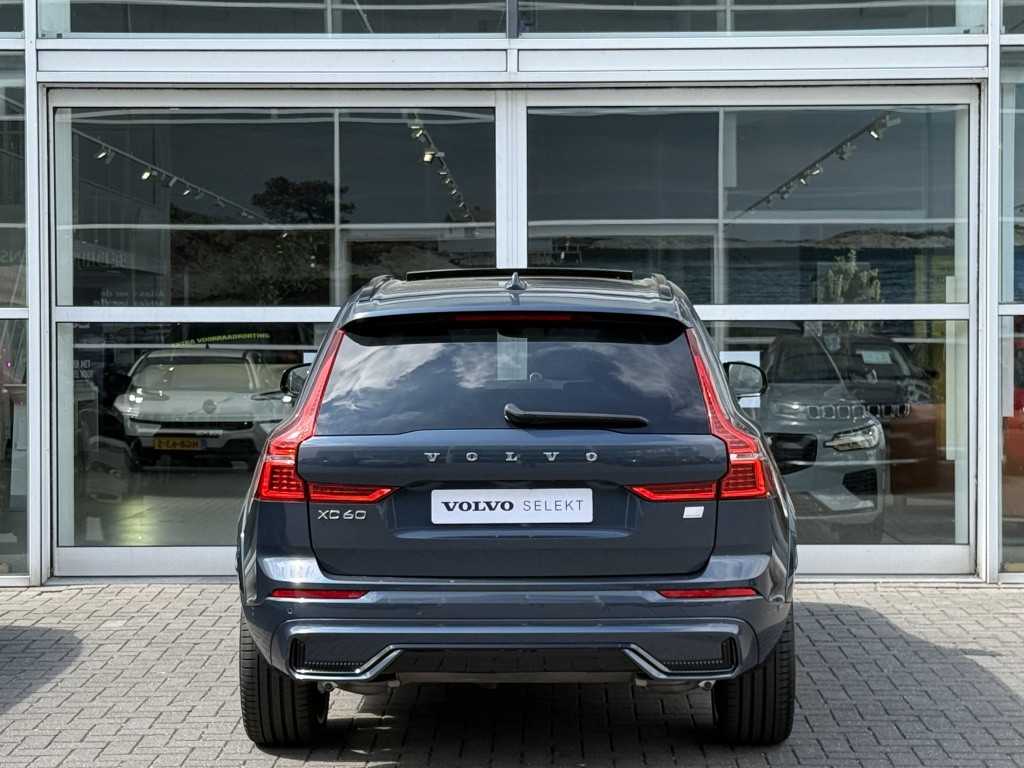 Volvo XC60 t8 455pk recharge ultra dark| full options ! luchtvering b&w sou