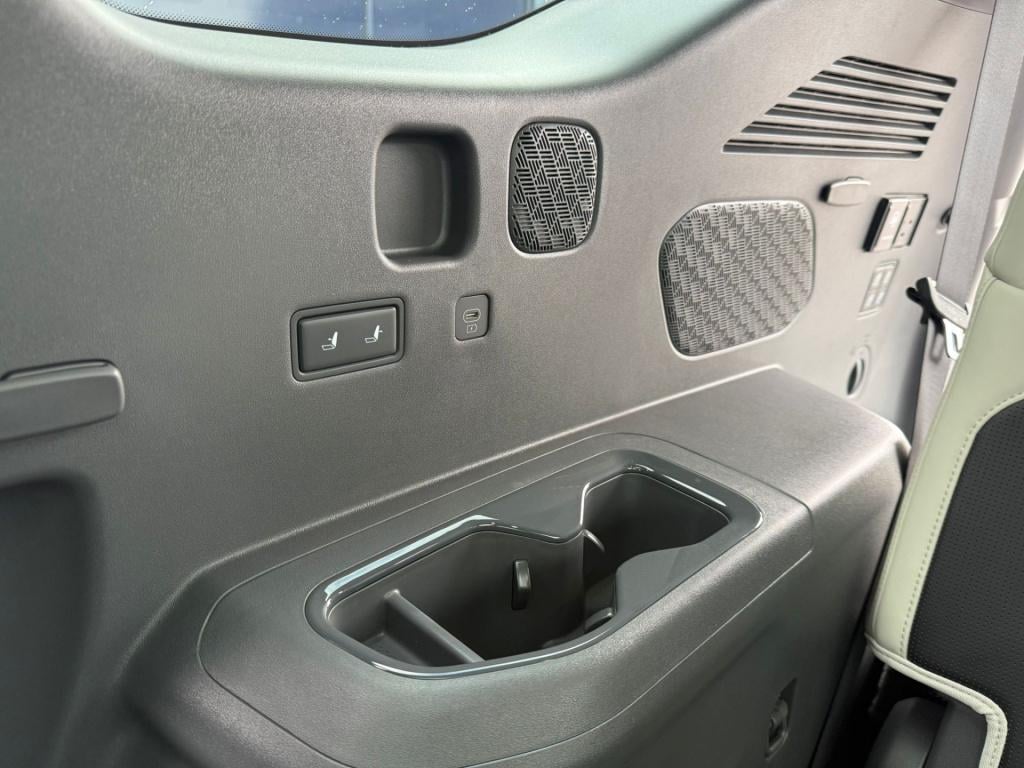 Kia Ev9 gt-line awd 99.8 kwh | premium audio | 7 zits | schuif kantel dak |