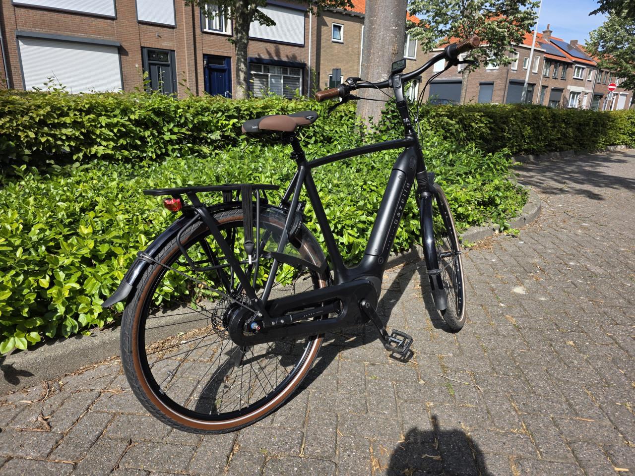 Gazelle Grenoble elektrische heren fiets met Bosch middenmotor 500wh accu