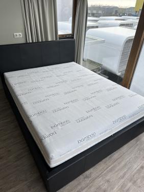 Partij Tweepersoons Bedden