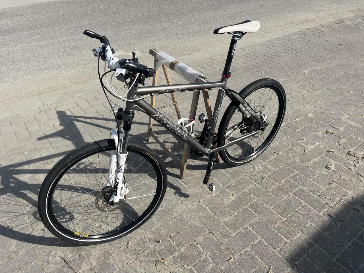 X-trail Mountainbike - 27 versnellingen, Shimano, Rock Shox
