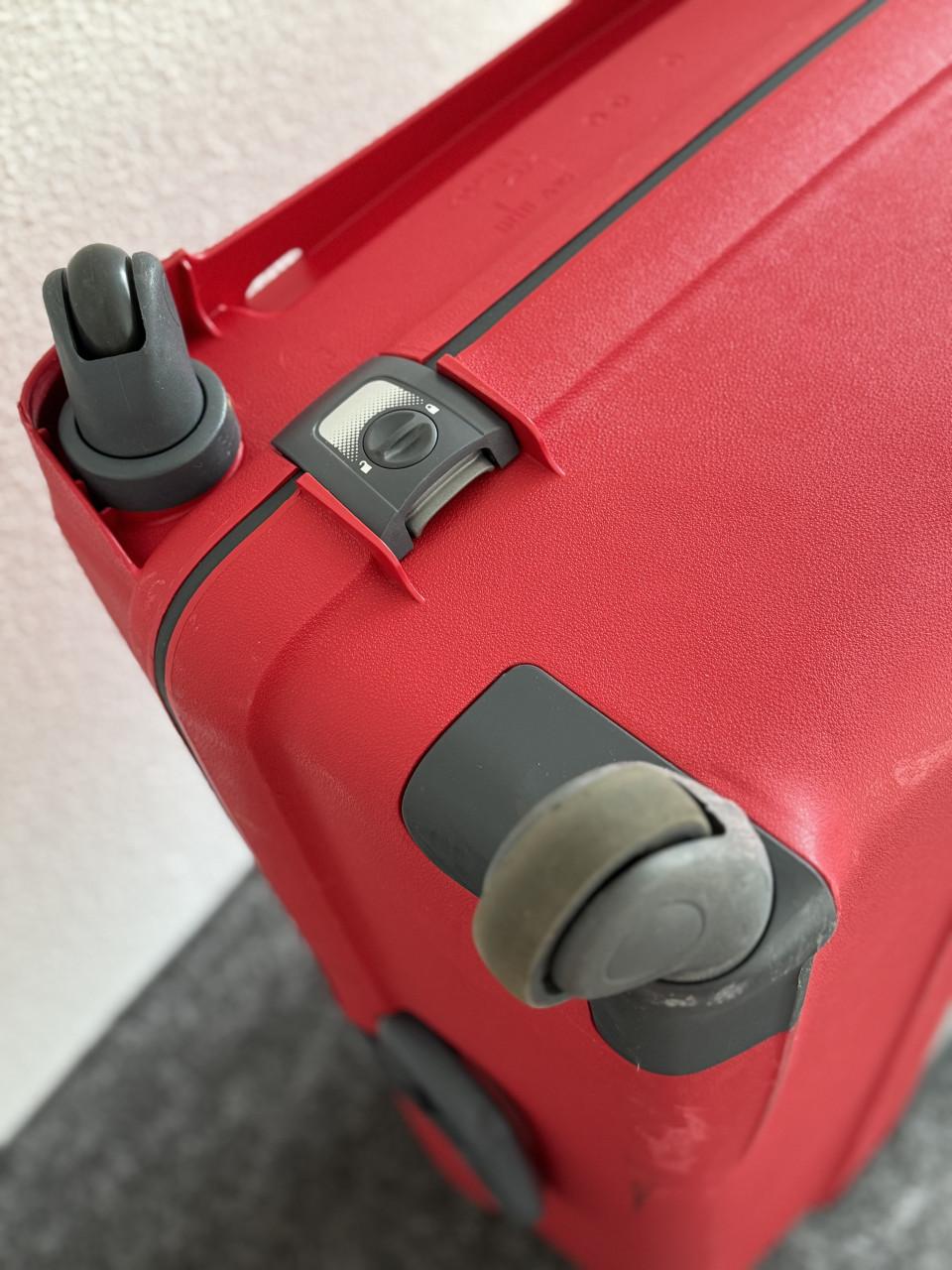 Samsonite Spinner