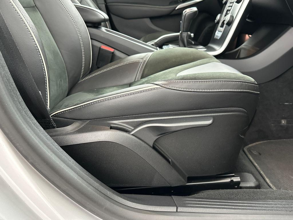 Volvo V40 1.5 t2 r-design