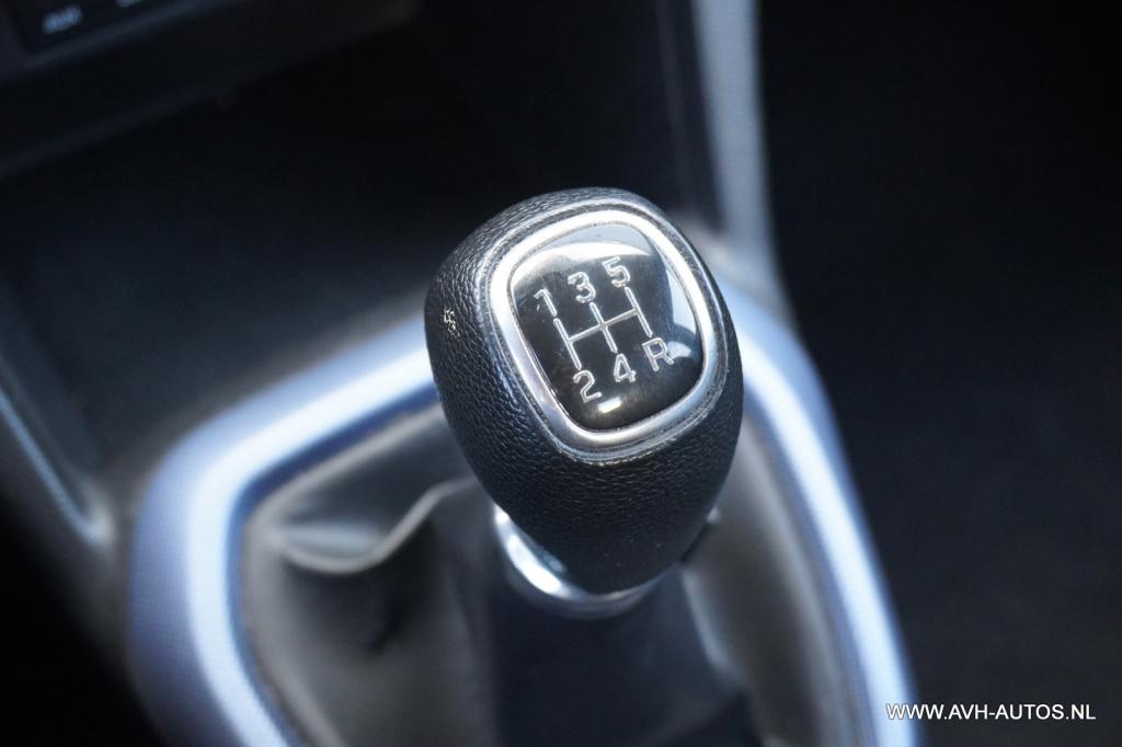 Hyundai I 10 1.0i i-motion comfort