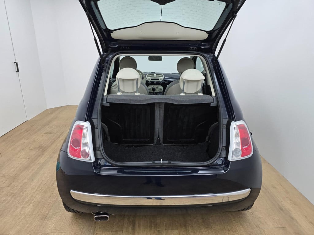 Fiat 500 1.2 lounge | pano | airco | lm velgen | 4-cilinder! | luxe uitvoer