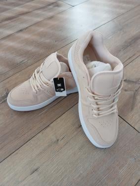 Sneakers DC Manteca