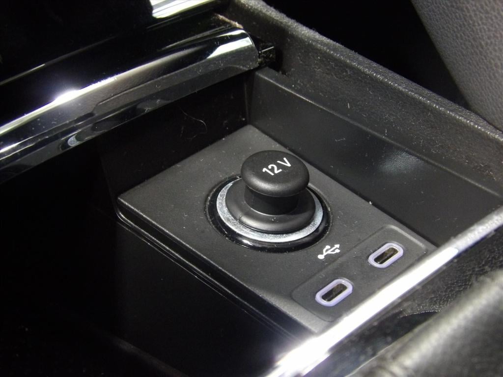 Skoda Karoq 1.5 tsi act greentech 150pk business edition plus