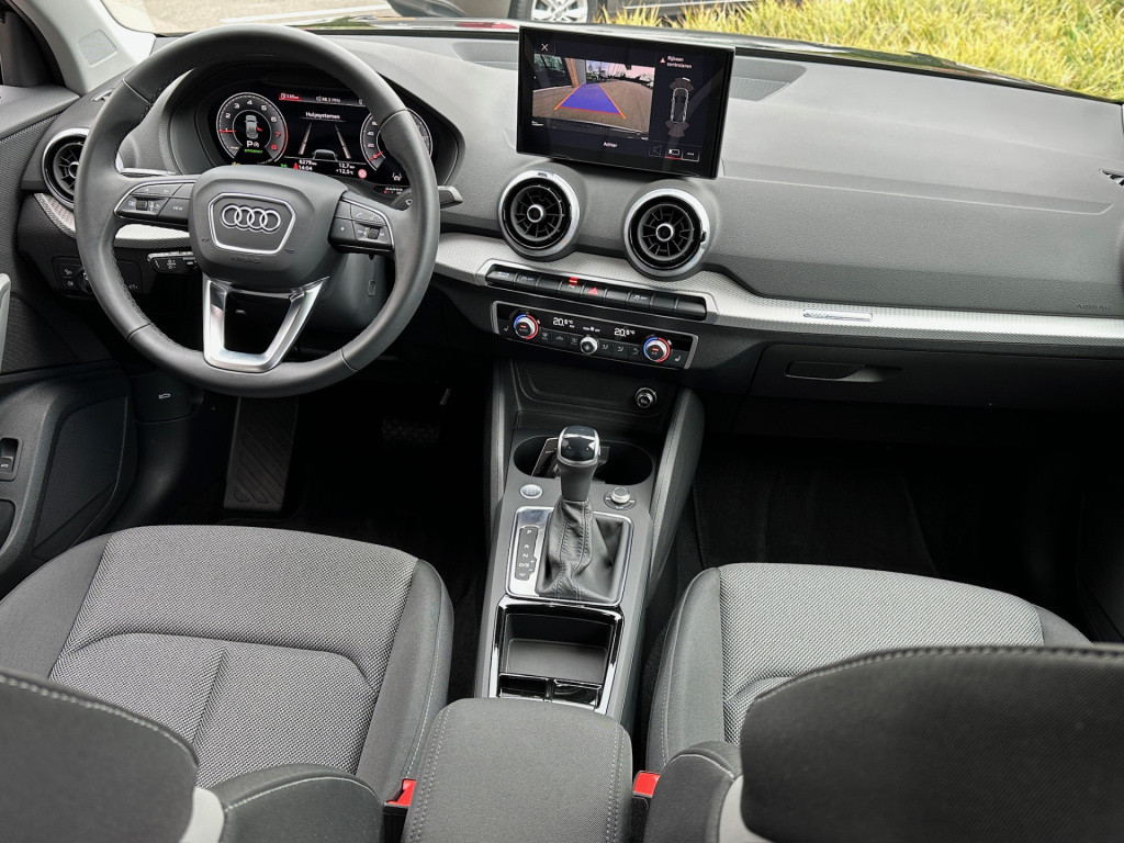 Audi Q2 35 tfsi 150pk s-tronic s-line | camera | keyless | adapt. cruise | 