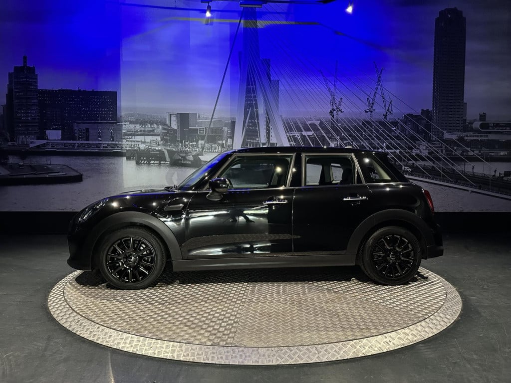 Mini Cooper mini 1.5 business edition *applecarplay*navi*clima*