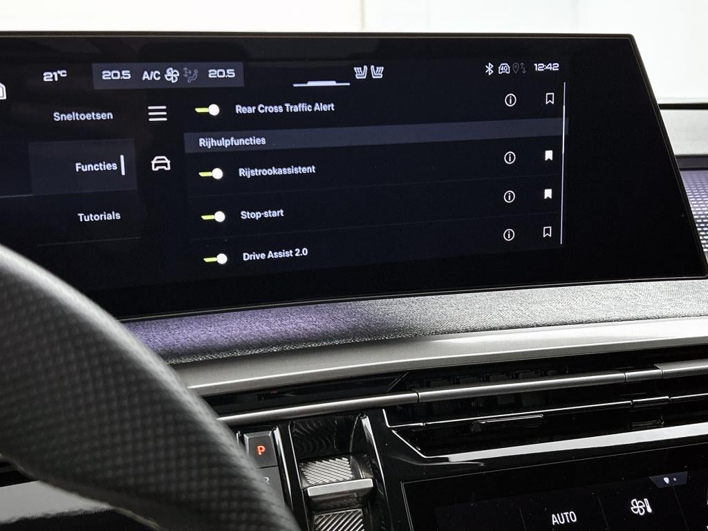 Peugeot 3008 hybrid 145pk automaat gt | rijklaar | elektrische achterkep | 