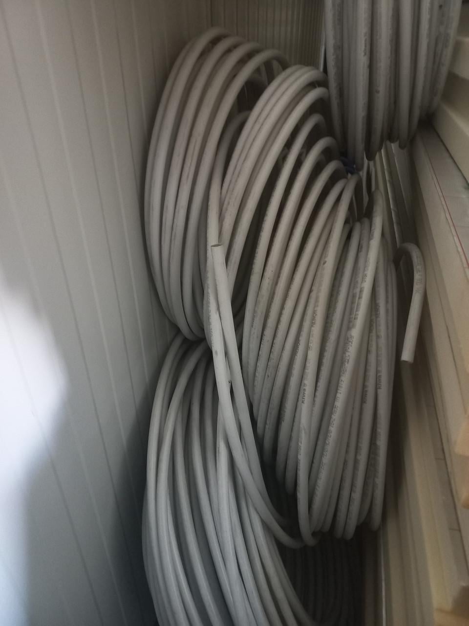 Meerlagenbuis  uni pipe plus 16 mmx 20    ongeveer 100 meter