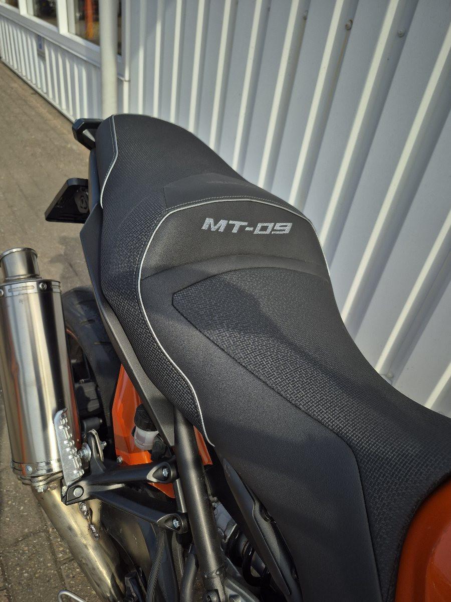 Yamaha MT-09 Stoere naked bike