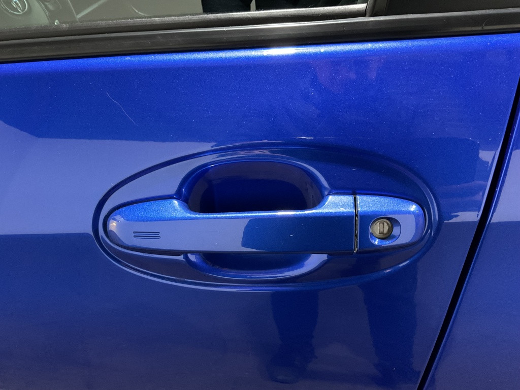 Toyota Yaris 1.5 hyb. aspiration | navi | keyless | camera |