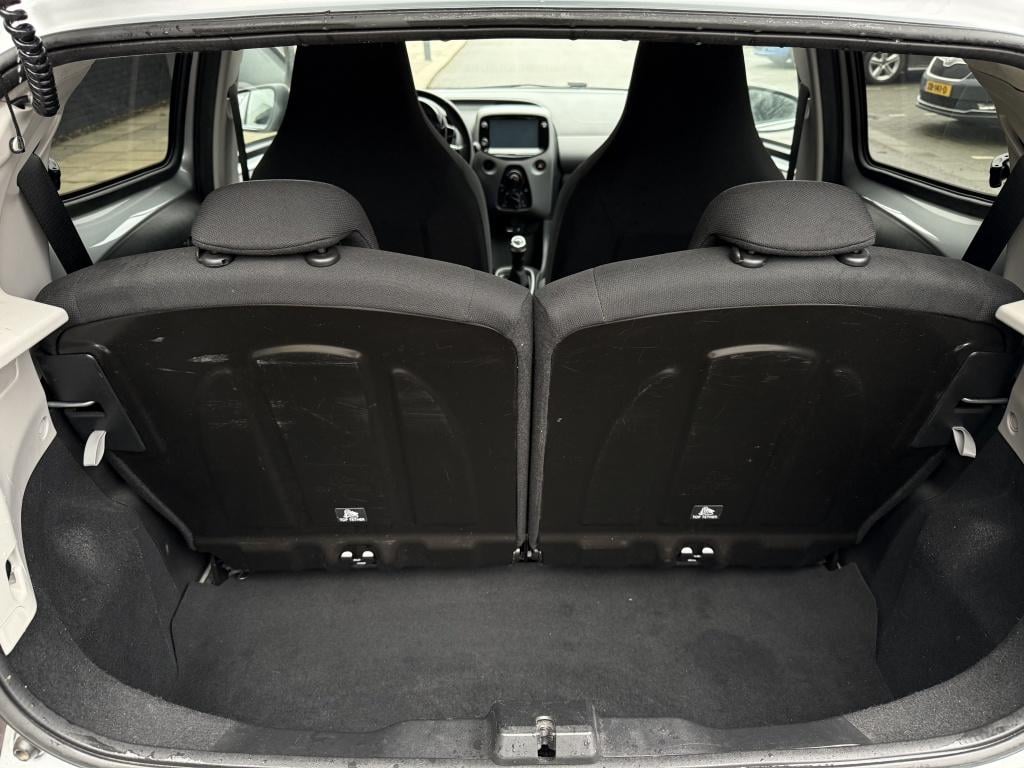 Peugeot 108 1.0 e-vti active // apple carplay android auto //