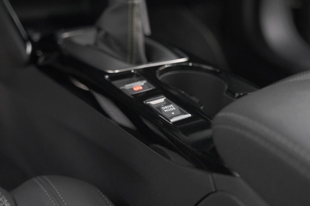 Peugeot 2008 puretech 130 gt | panoramadak | afneembare trekhaak | adaptiev