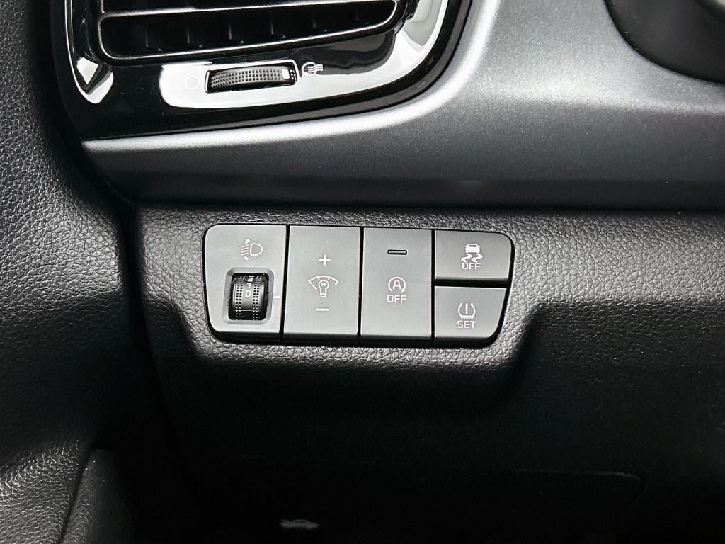 Kia Rio 1.0t-gdi-mhevdynamicline| navi | climate control | camera