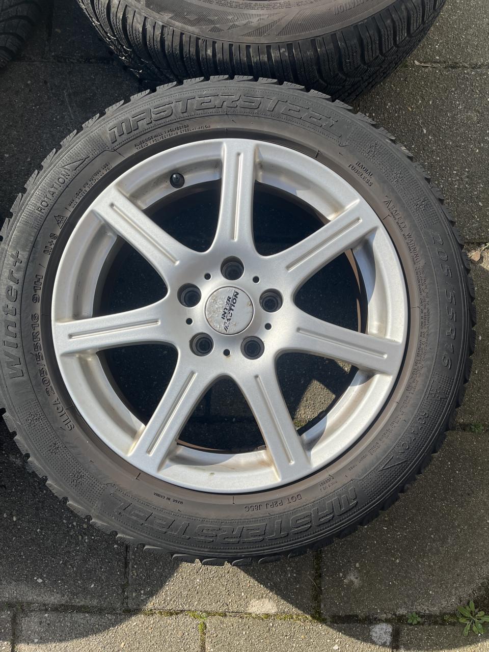 Velgen & banden 205/55/R16