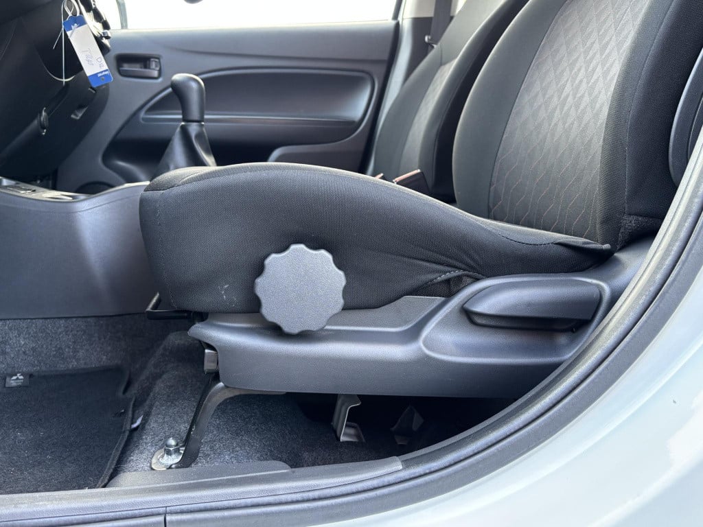Mitsubishi Space Star 1.2 connect+ | apple carplay/android auto | aircondit