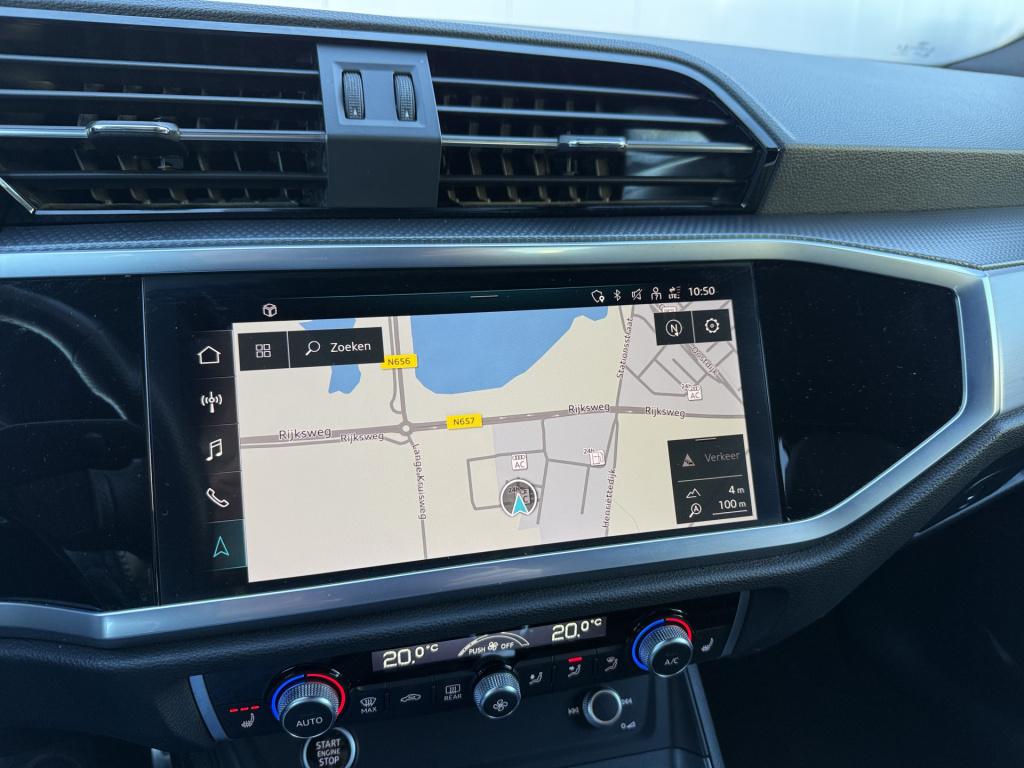 Audi Q3 45 tfsi ehybrid 245pk s edition | leder | black pakket