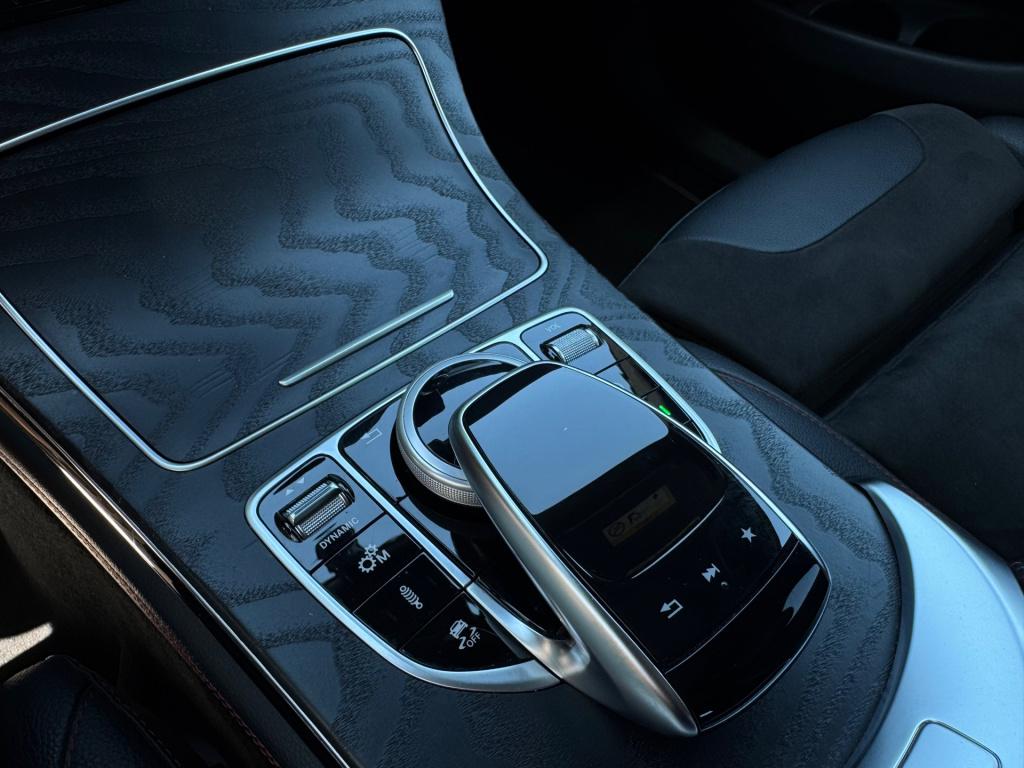 Mercedes-Benz Glc amg 43 4matic * panoramadak * trekhaak * burmester