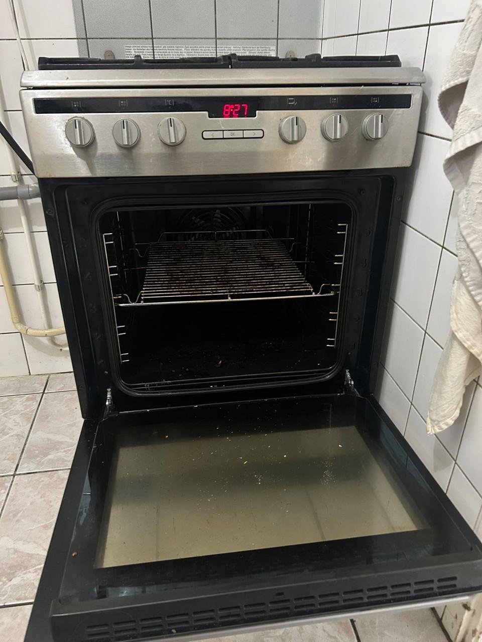 Gas fornuis en oven