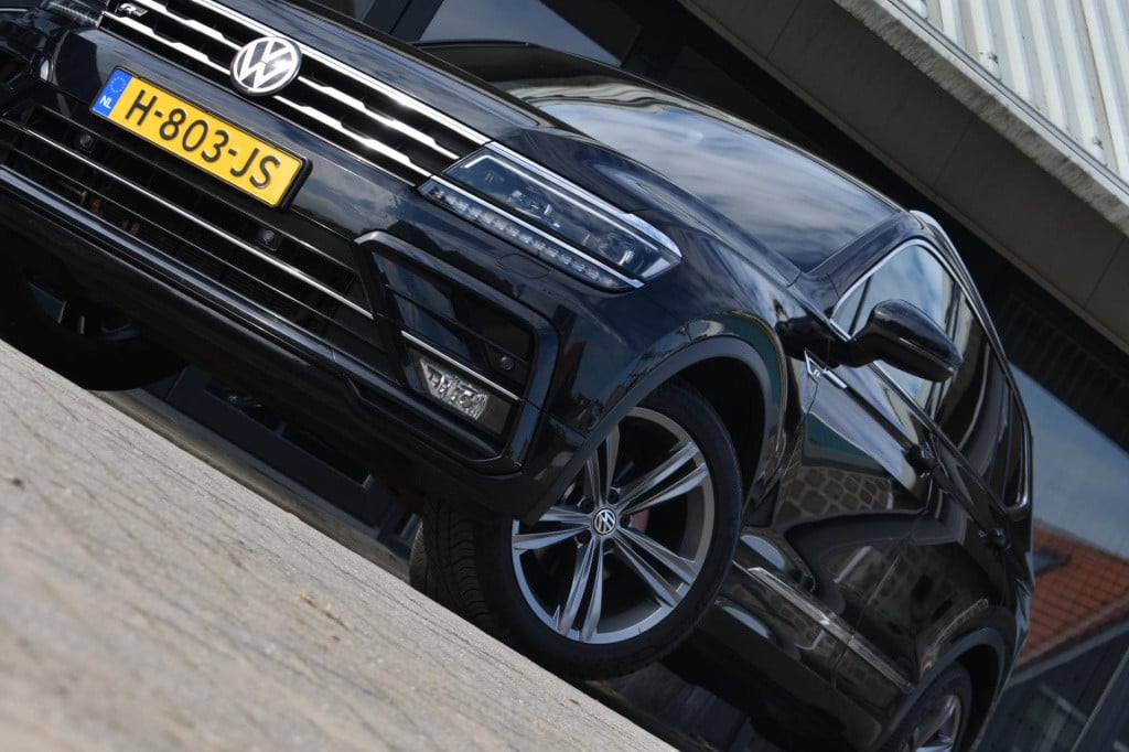 Volkswagen Tiguan Allspace 1.5 tsi highline business r-line | camera | trek