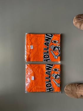 2 Oranje T shirts