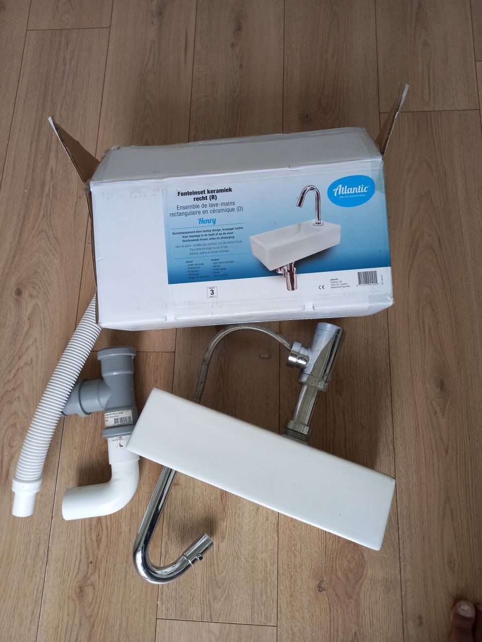 Fonteinset keramiek wc